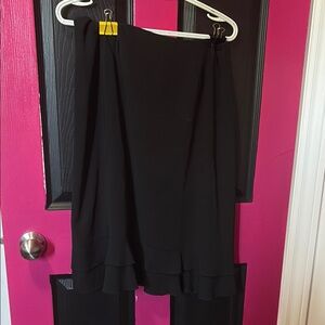 Elegant Black Women's Skirt